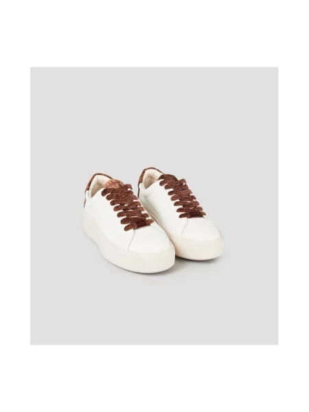 Pantofi Alexander Smith alb