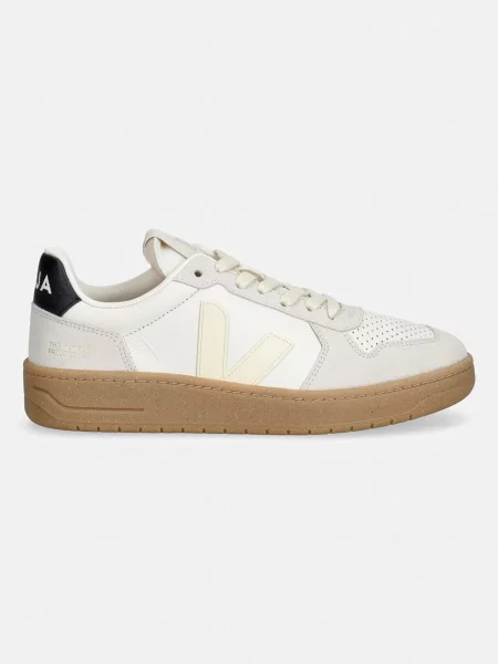 Кожаные кроссовки Veja