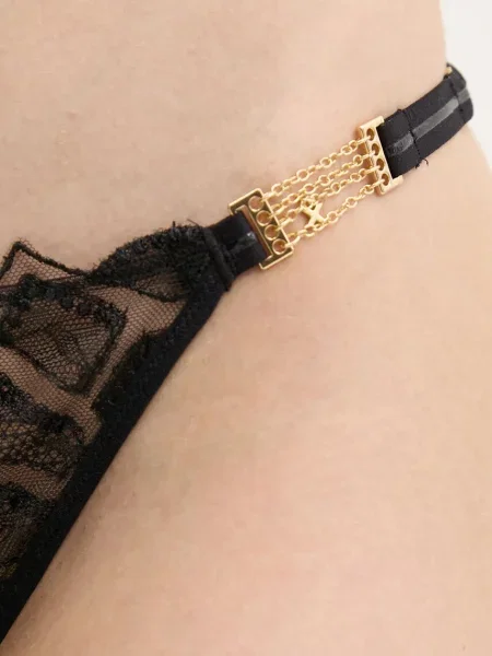 Tangá Chantelle čierna