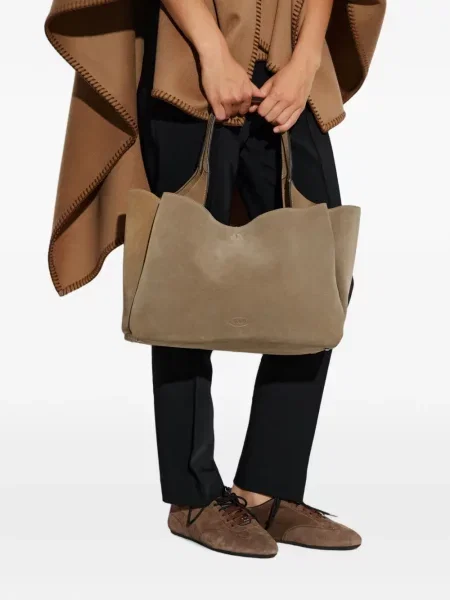 Szarvasbőr shopper táska Tod's autogrammal