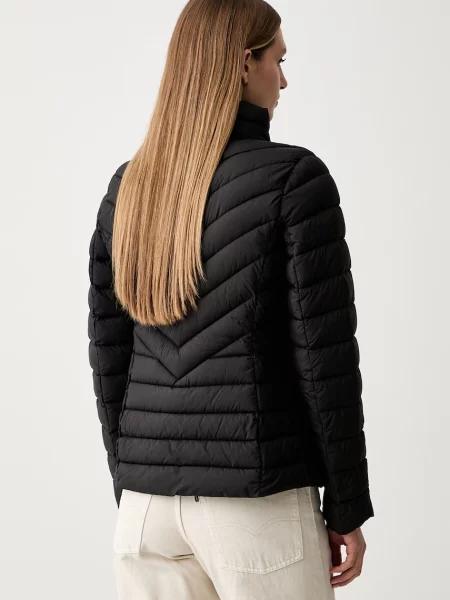 DKNY стьобана куртка