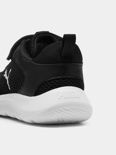 Детские кроссовки Puma черные