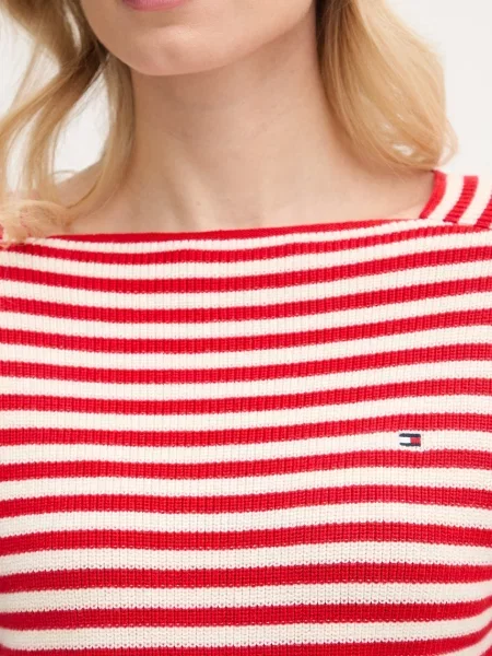 Tommy Hilfiger пуловер дамски от червено