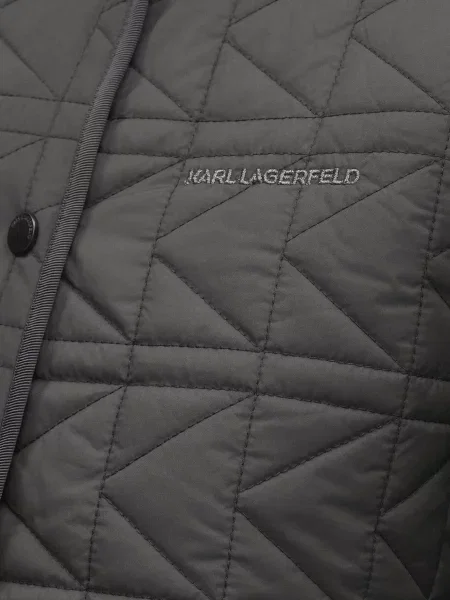Стьобана куртка Karl Lagerfeld чорна