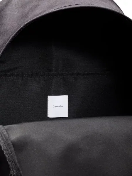 Rucsac Calvin Klein cu autograf negru