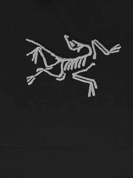 Geacă Arc'teryx cu glugă negru