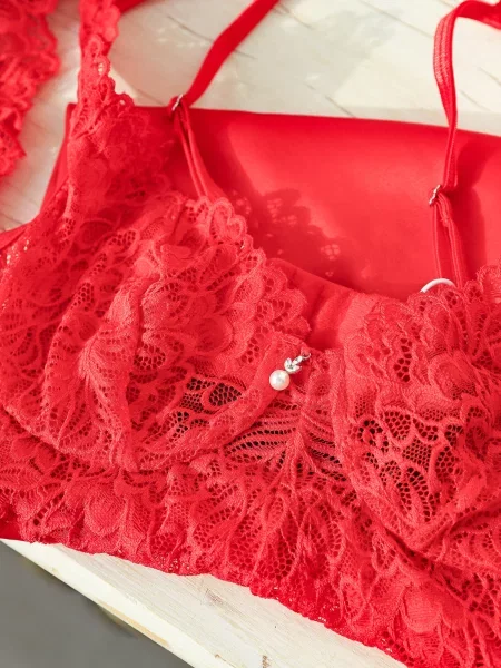 Сорочка с кружевным лифом и трусики стринг Комплект_Obsessive_Amor_Cherris_chemise червона