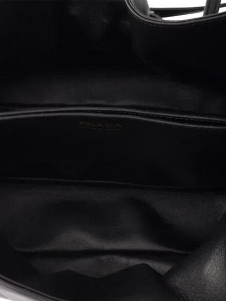 Geanta de piele Prada din piele negru