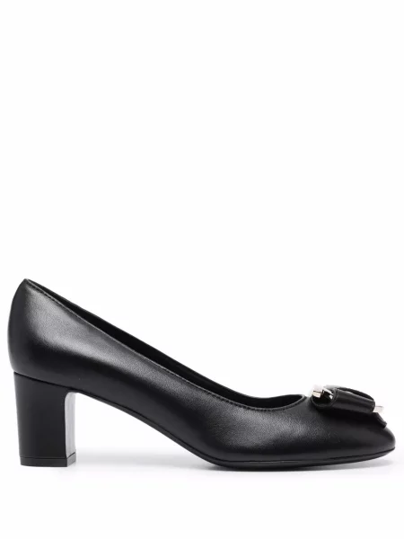 Pantofi cu toc Ferragamo cu funde din piele negru