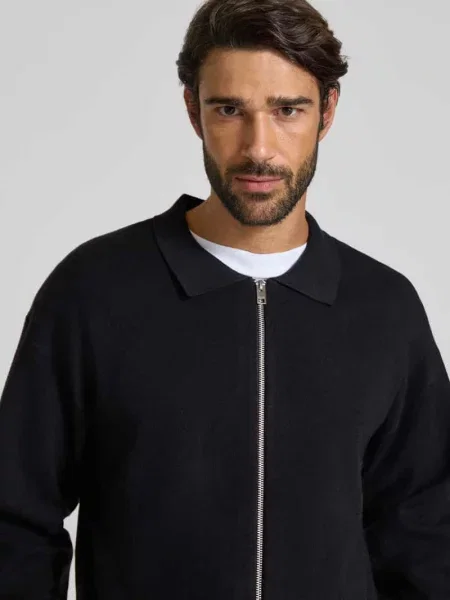 Kurtka z dzianiny z zamkiem błyskawicznym dwustronnym model ‘BRADFORT’ Jack & Jones Premium czarna