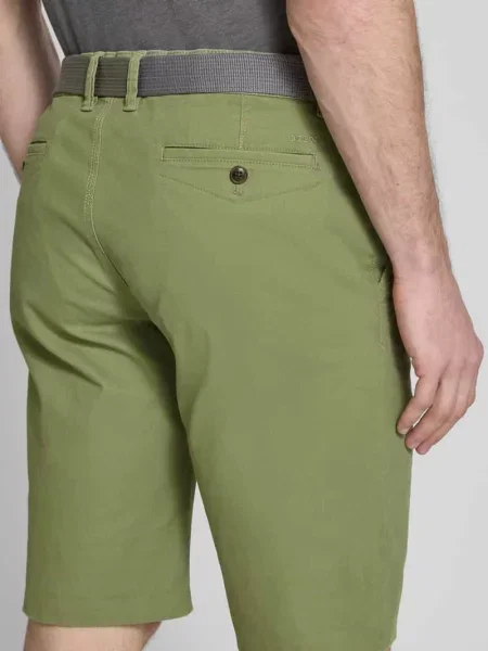 Szorty o kroju slim fit z Mcneal