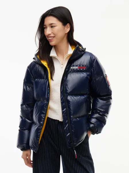 Tommy Jeans Zimná bunda Alaska tmavomodrá