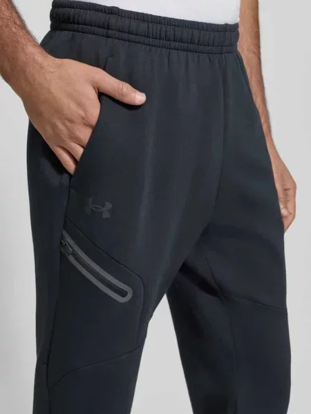 Spodnie Under Armour Unstoppable Fleece black/black czarne