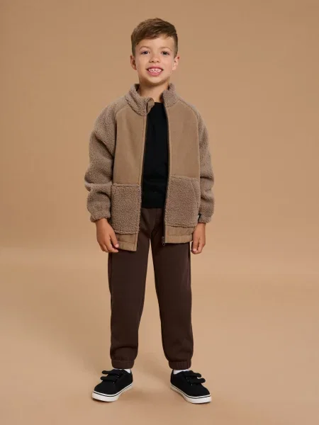 Sinsay Kalhoty joggers tmavě hnědá