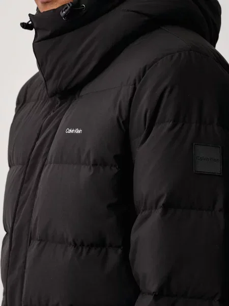 Calvin Klein pehelydzseki férfi fekete