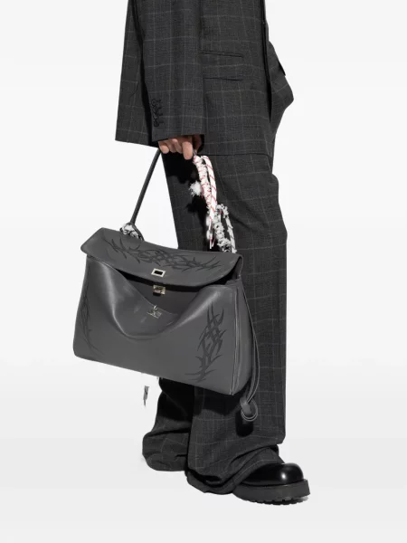 Кожена чанта Balenciaga черно