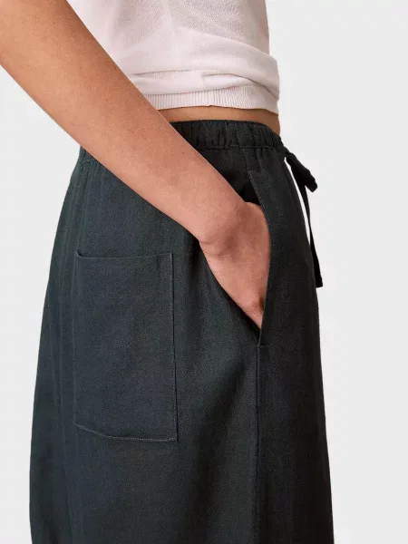 Льняные повседневные брюки Calvin Klein Jeans зеленые
