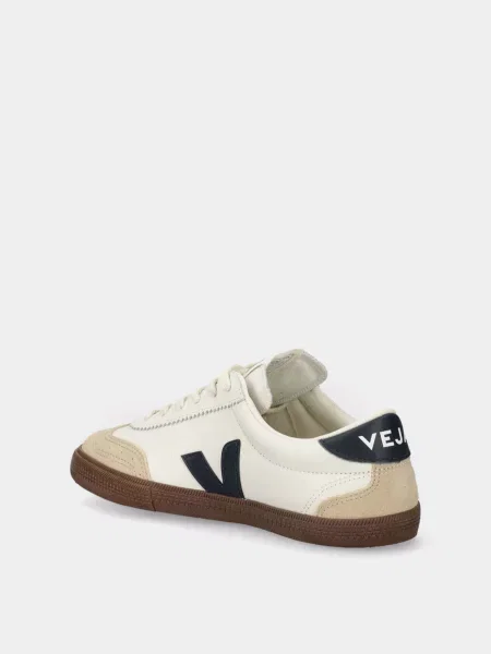 Кожаные кеды Veja белые
