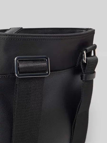Kosmetyczka z detal z logo model Messenger' Antony Morato czarna