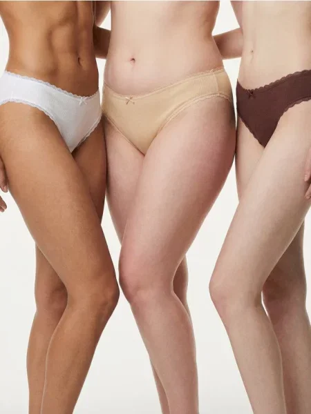 Рифлені трусики з мереживом 3 упаковки різнобарвний