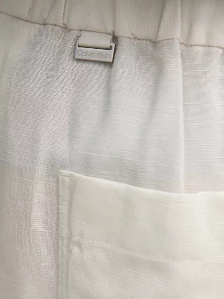 Calvin Klein nadrág vászonkeverékből bézs