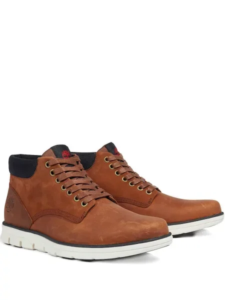 Botine Timberland cu șireturi din dantelă maro