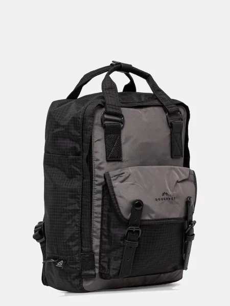 Однотонный большой рюкзак Doughnut в уличном стиле серый