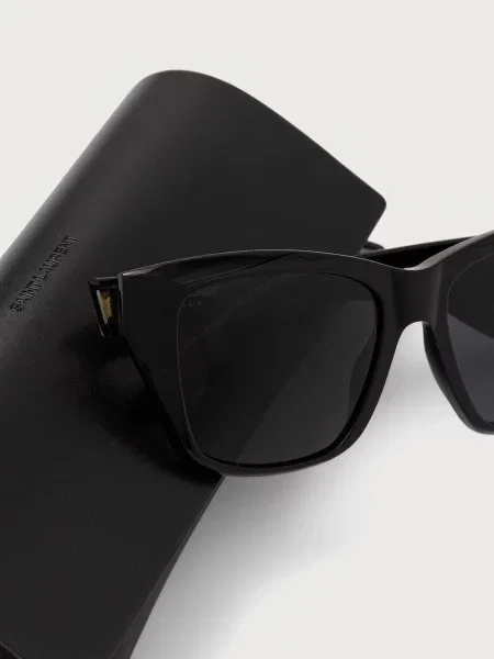 Солнцезащитные очки Saint Laurent