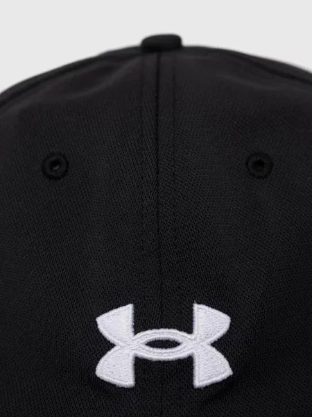 Kšiltovka Under Armour s aplikací černá