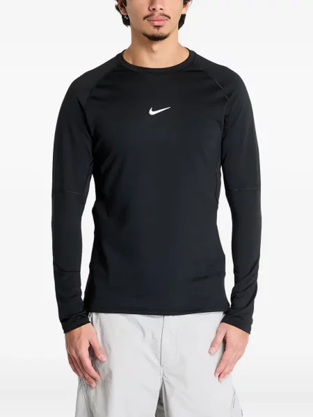 Дълго шапка Nike сиво