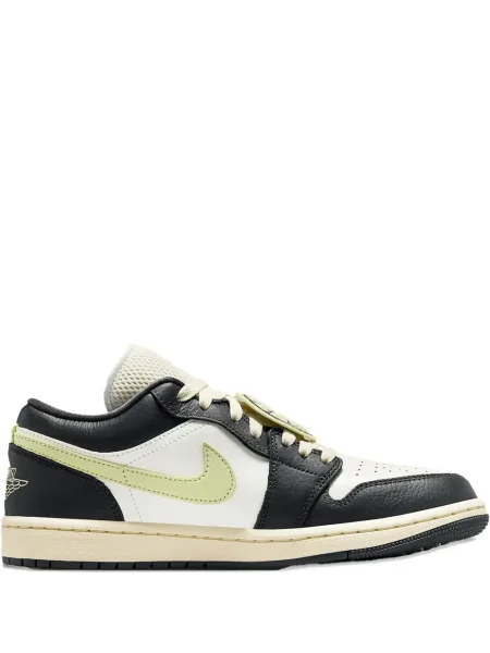 Sneakerși Jordan