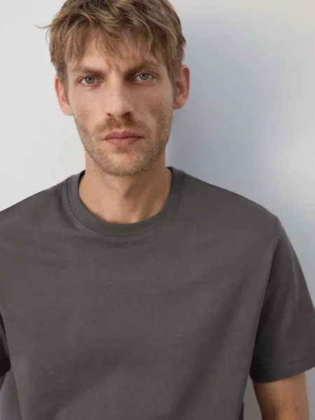 Koszulka slim fit ciemnoszary Mężczyzna L MANGO MAN