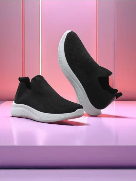 Спортивні кросівки чорний