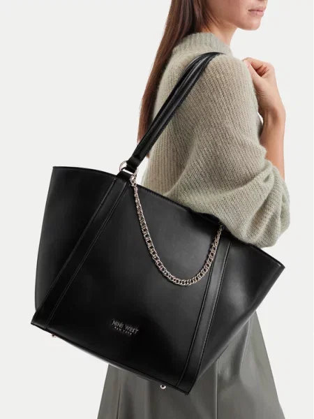 Nine West Дамска чанта черен