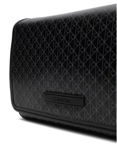 Calvin Klein Válltáska Emblem Aop Coated Small Flap Mes fekete