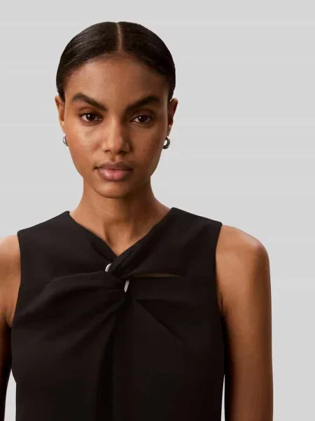 Kombinezon o kroju regular fit z wiązanym detalem Calvin Klein Womenswear czarny