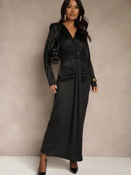 Koktajlowa Sukienka z Rozcięciem na Nogę Zdobiona Trenem Atirga czarna