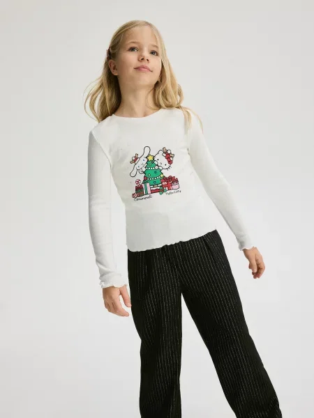 Reserved Vánoční tričko Hello Kitty krémová