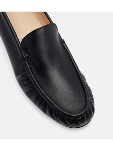 Pantofi loafer Manolo Blahnik din piele negru
