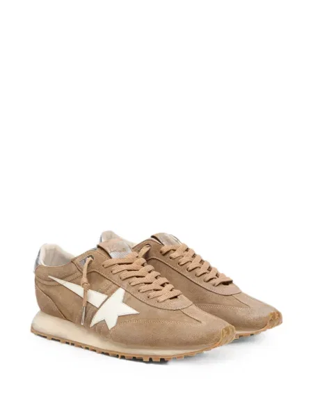 Szarvasbőr sneaker Golden Goose fehér