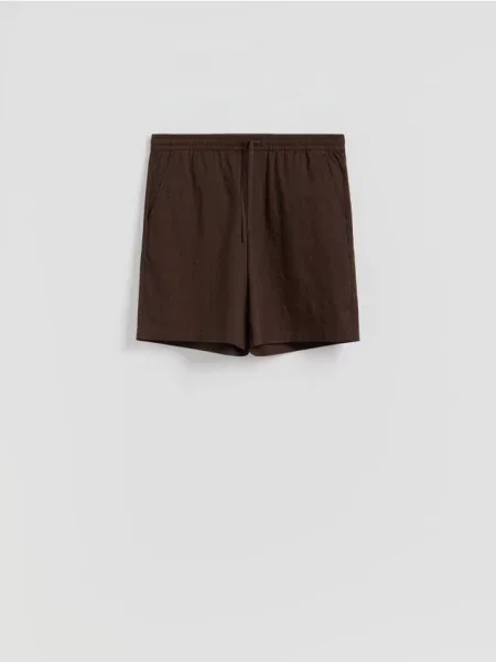 Reserved Pantaloni scurți loose maro-închis maro