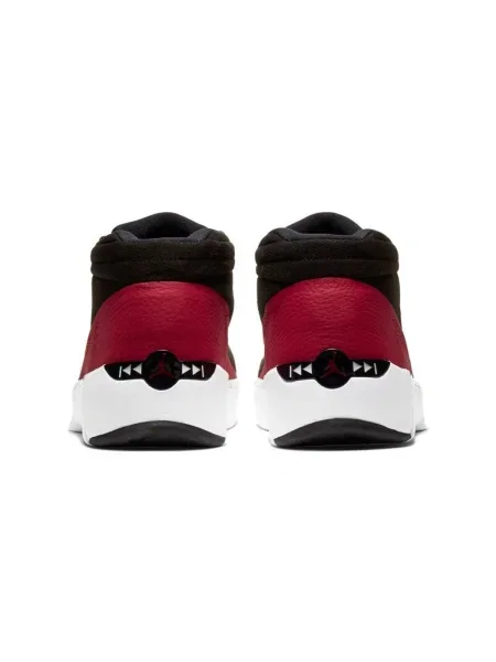 Tenisky Nike Air Jordan červená