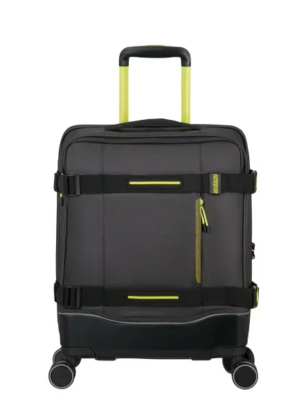 Чемодан American Tourister черный