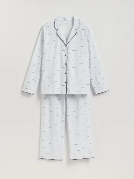 Reserved Pijama din două piese din albastru-pal albastru