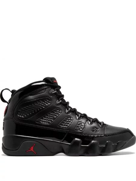Sneakerși Jordan retro negru