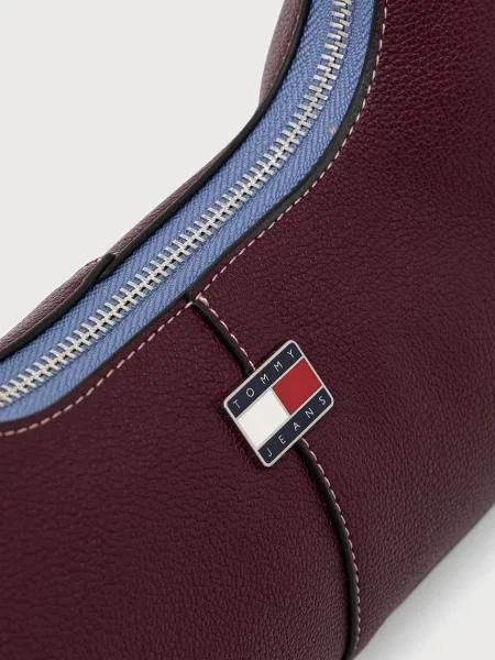 Tommy Jeans чанта тип хобо дамска от имитация на кожа