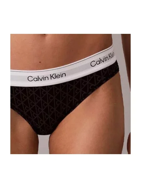 Calvin Klein Underwear Tanga fekete