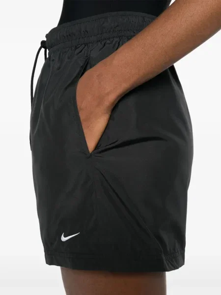Pantaloni scurți cargo Nike plisate tenis cu model camuflaj maro