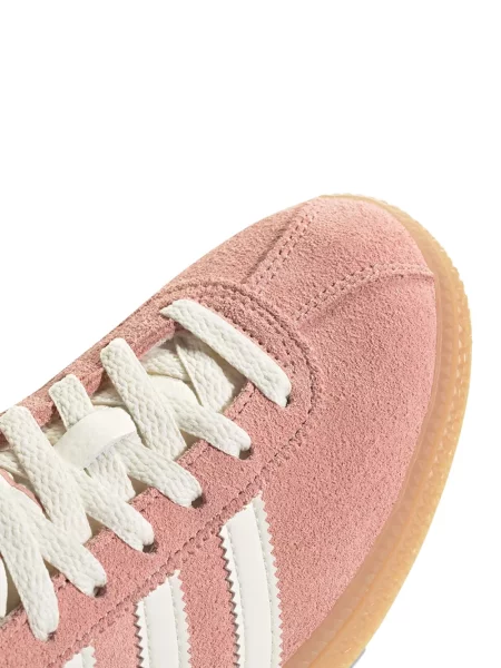Sneakerși Adidas din piele de căprioară cu dungi roz