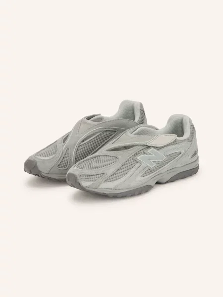 New Balance Sneakersy / světle šedá